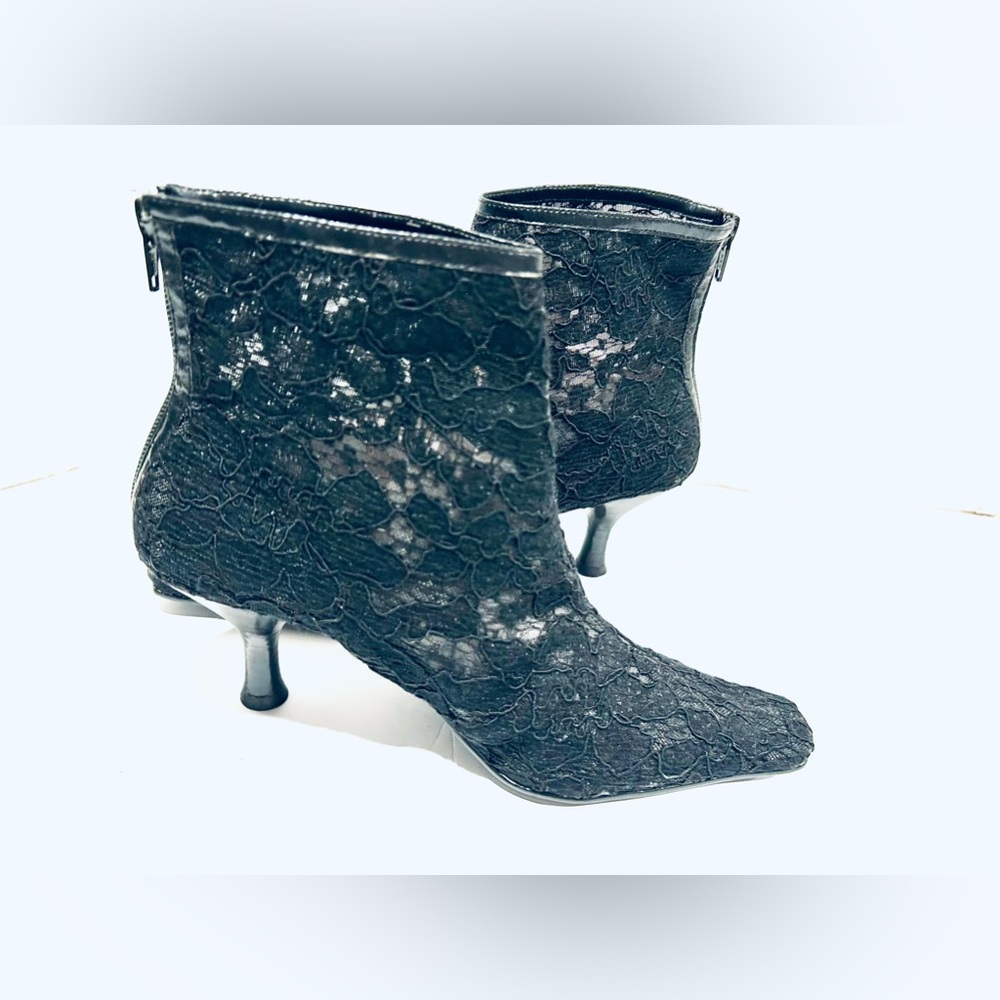 Lace sock ankle boots size 6M whimseygoth steampunk fairy